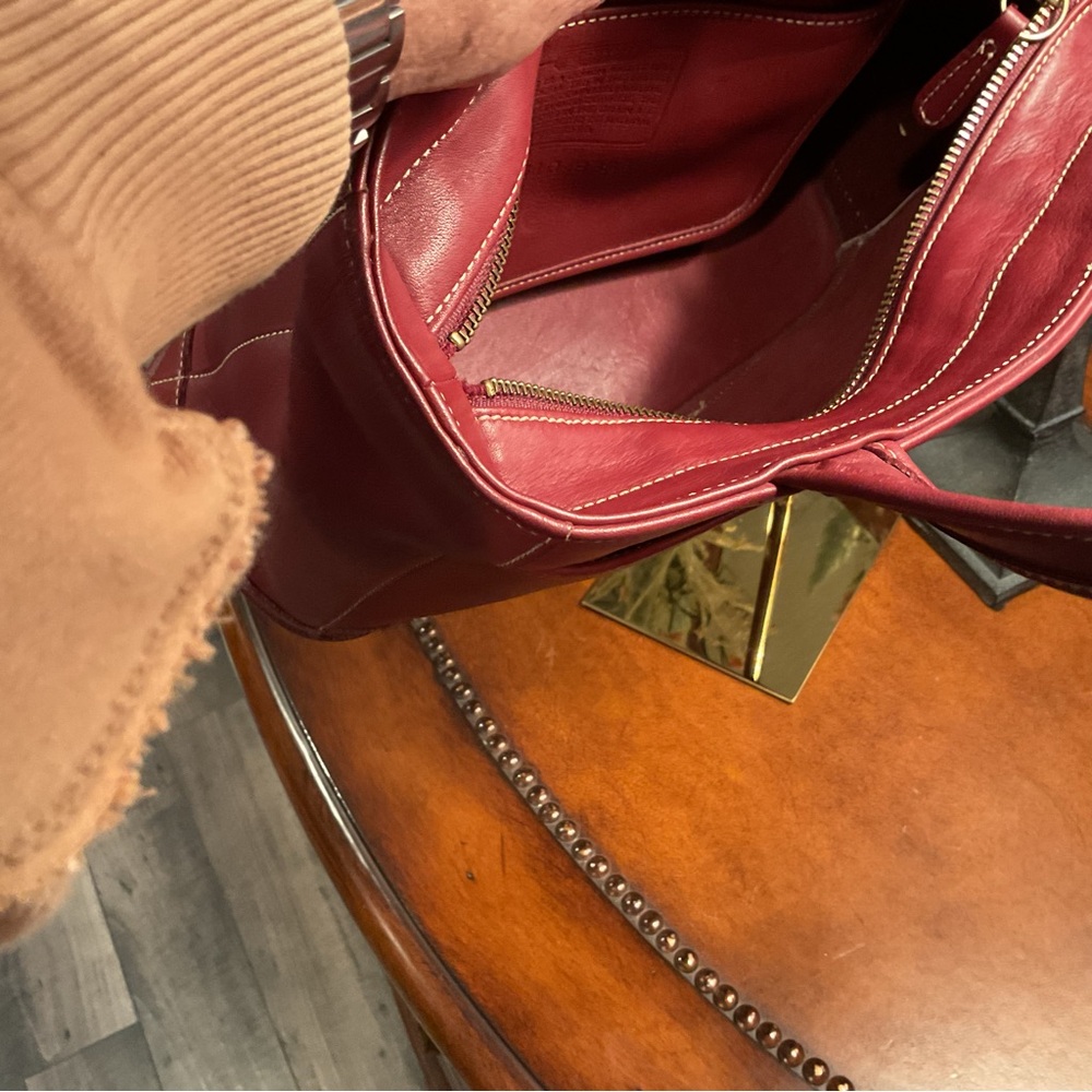 Coach Bleecker Vintage Satchel 
B1D-9303 - Picture 9 of 11